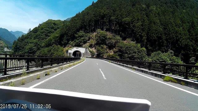 中津川林道への道